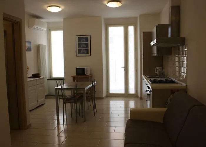 Acquamarina * Λεβάντο